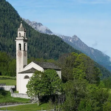 In By Interhome Borgonovo