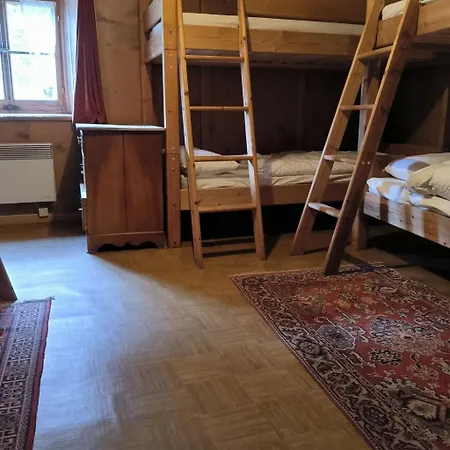 In By Interhome * Borgonovo
